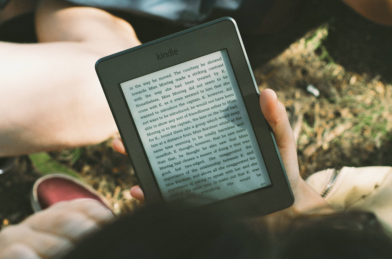 How to Earn Extra Money Publishing e-Books